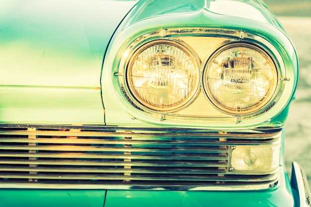 Top Vintage Car Clubs by Region: East Coast to West Coast
